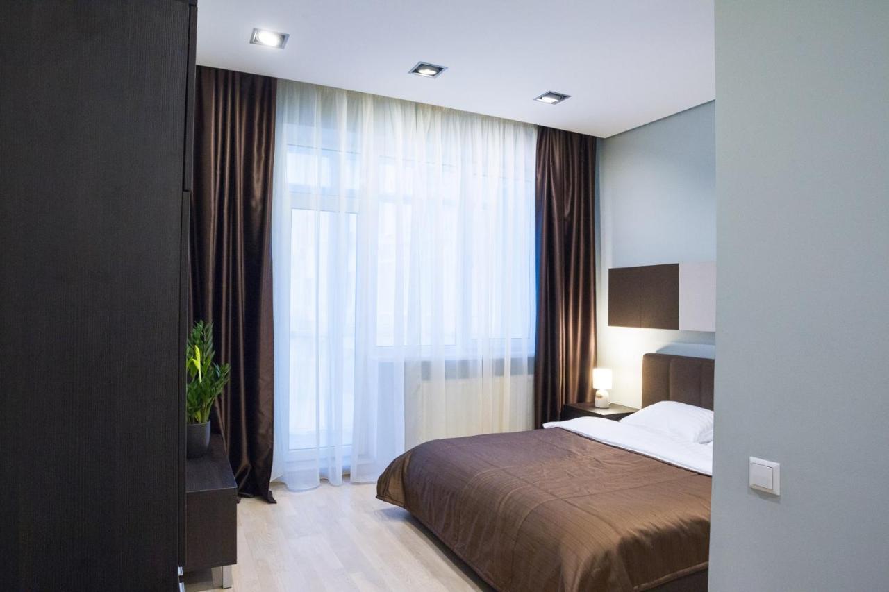 Navit Apartments With Breakfast, Near The Railway Station, The City Center And The Park Киев Екстериор снимка